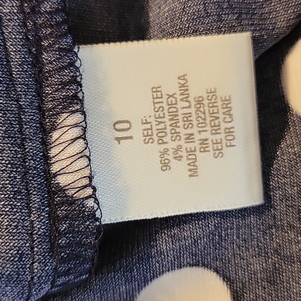 Dress - Picture 6 of 6